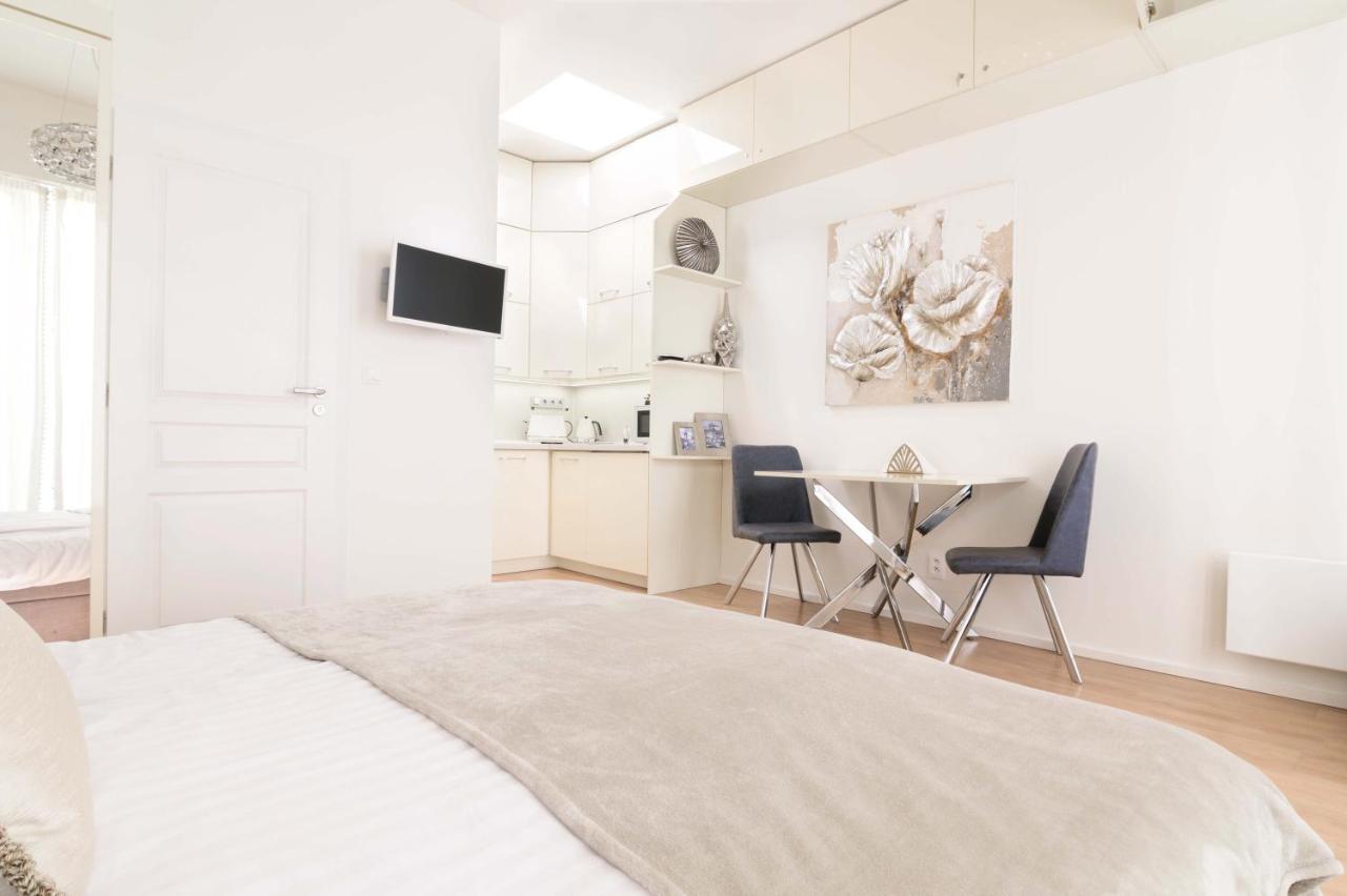 Cozy&quiet With A/c In Centre Apartmán